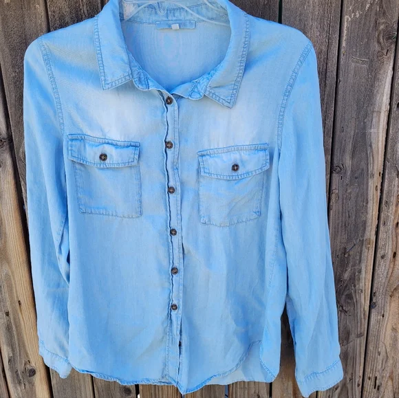 Love Tree Sky Blue Denim Shirt Womens Size M - Picture 8 of 16